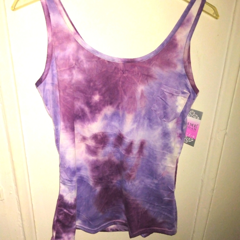 Emma Jordan tank top NWT